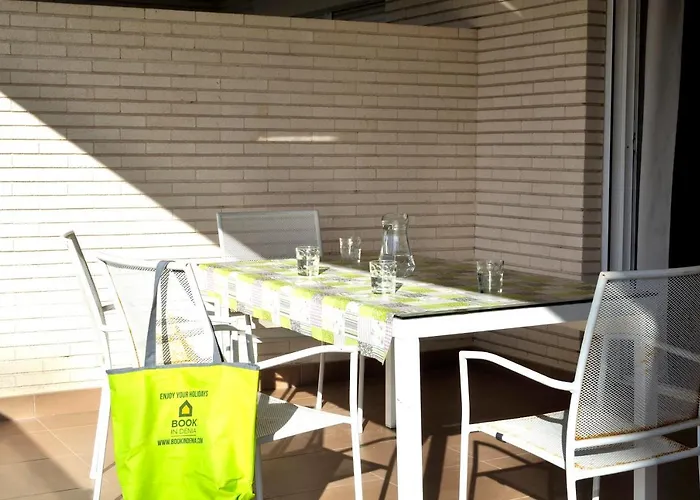 Brisas A1, 2 Dormitorios, Playa A 100m, By Bookindenia *