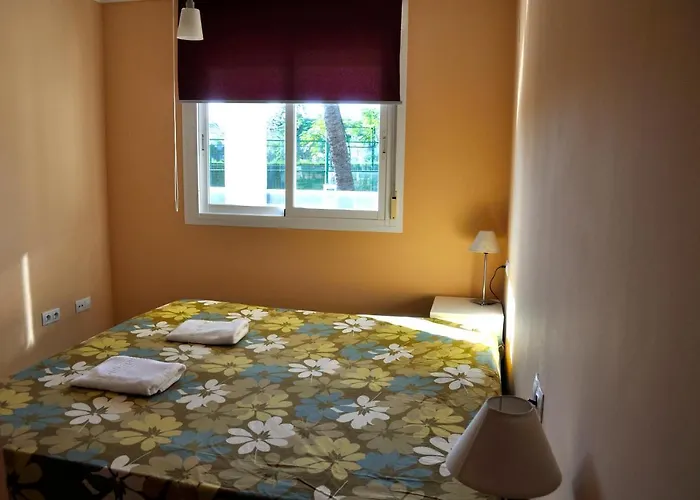 Brisas A1, 2 Dormitorios, Playa A 100m, By Bookindenia *