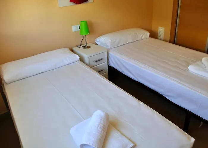 Brisas A1, 2 Dormitorios, Playa A 100m, By Bookindenia *